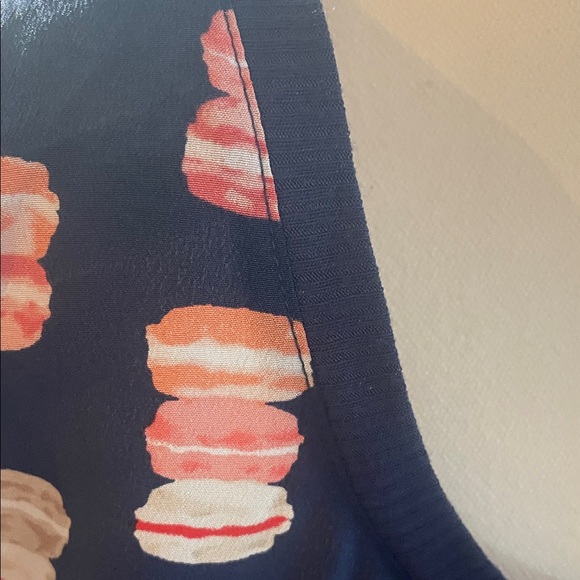 $148 NWT Joie Alicia Macaroon Silk Navy Multicolor Patterned Tank Top Medium - Picture 6 of 9